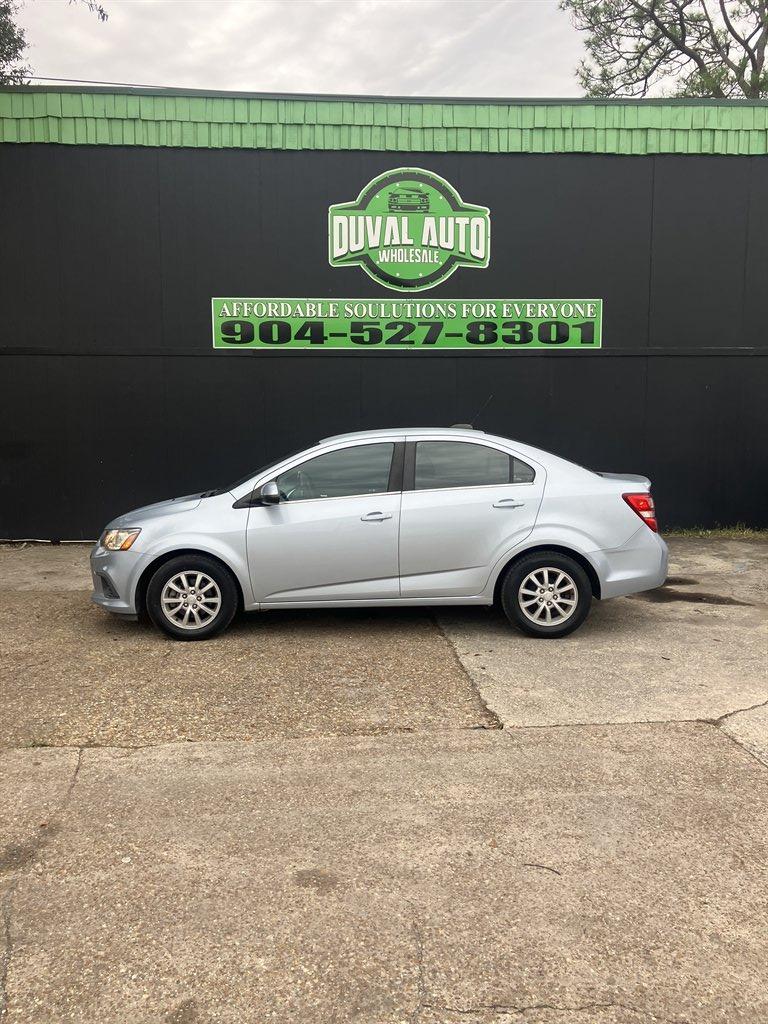 2017 Chevrolet Sonic LT