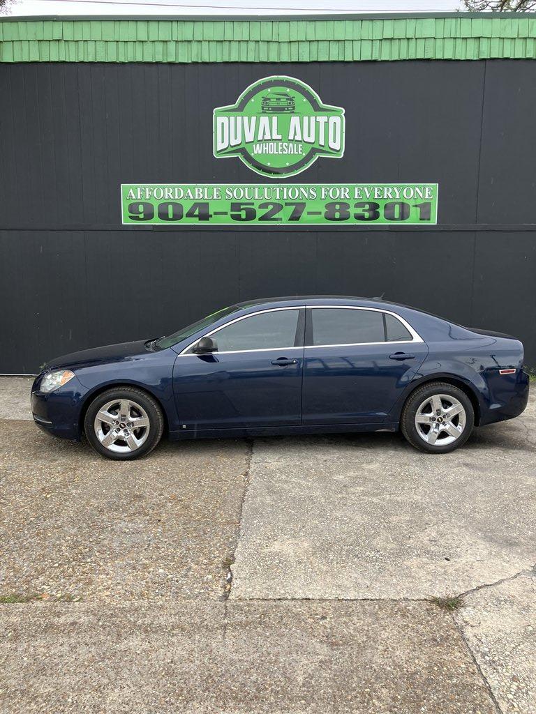 2009 Chevrolet Malibu's photo