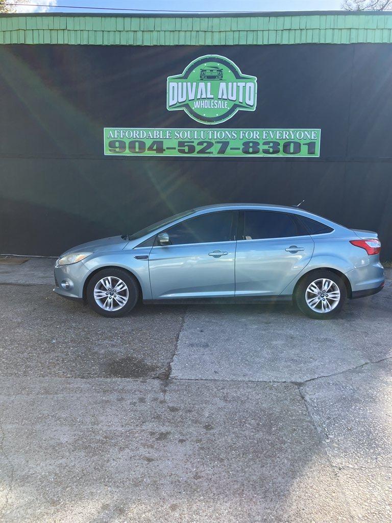 2012 Ford Focus SEL's photo