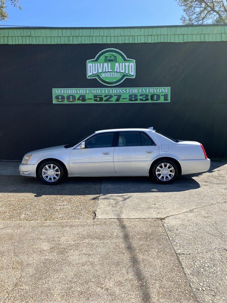 2009 Cadillac DTS 1SD